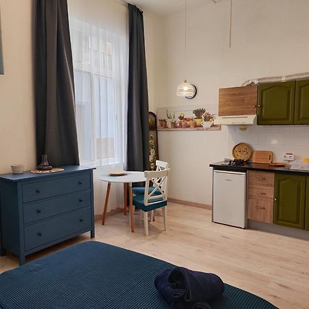 Charming Studio In Тасакорте Экстерьер фото