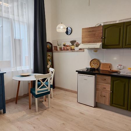 Charming Studio In Тасакорте Экстерьер фото